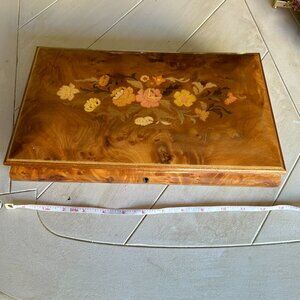 Vtg Italian Serenade Romance  Eine Klleine Nachtmusick Swiss Muisical Movement